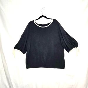 Talbots split sleeve sweater.  Black/cream.  Size 2X